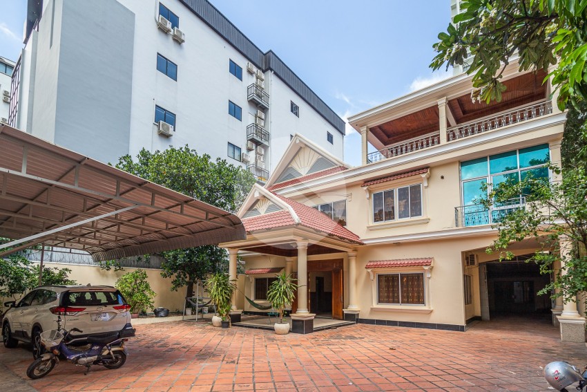 15 Bedroom Commercial Villa For Rent - Boeung Keng Kang 1, Phnom Penh