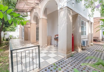 5 Bedroom Chateau Villa For Sale - Grand Phnom Penh City, Sen Sok, Phnom Penh thumbnail