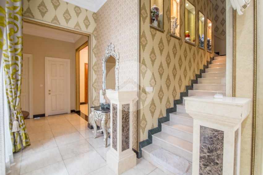 5 Bedroom Chateau Villa For Sale - Grand Phnom Penh City, Sen Sok, Phnom Penh
