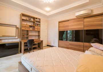 5 Bedroom Chateau Villa For Sale - Grand Phnom Penh City, Sen Sok, Phnom Penh thumbnail