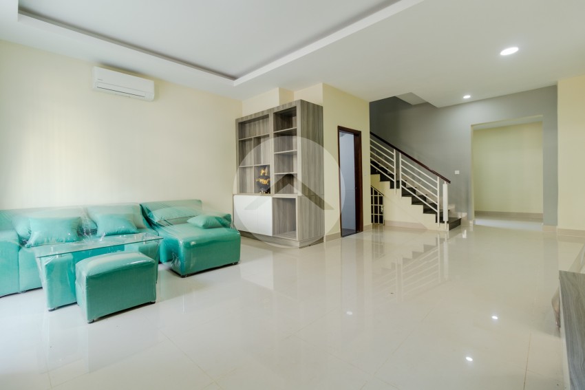 3 Bedroom Townhouse For Rent - Borey Premier, Svay Dangkum, Siem Reap