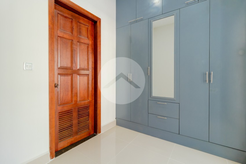 3 Bedroom Townhouse For Rent - Borey Premier, Svay Dangkum, Siem Reap