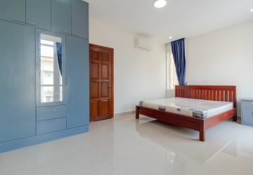 3 Bedroom Townhouse For Rent - Borey Premier, Svay Dangkum, Siem Reap thumbnail