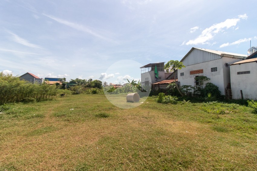 300 Sqm Land For Sale -Svay Dangkum, Siem Reap