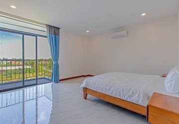 1 Bedroom Apartment For Rent - Sala Kamreuk, Siem Reap thumbnail