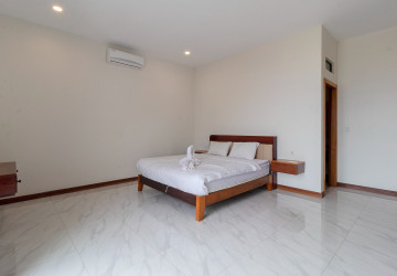 1 Bedroom Apartment For Rent - Sala Kamreuk, Siem Reap thumbnail