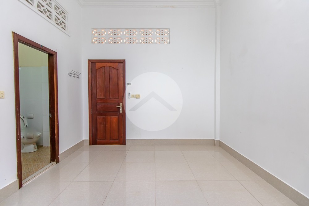 2 Bedroom House For Rent - Slor Kram, Siem Reap - Image 9