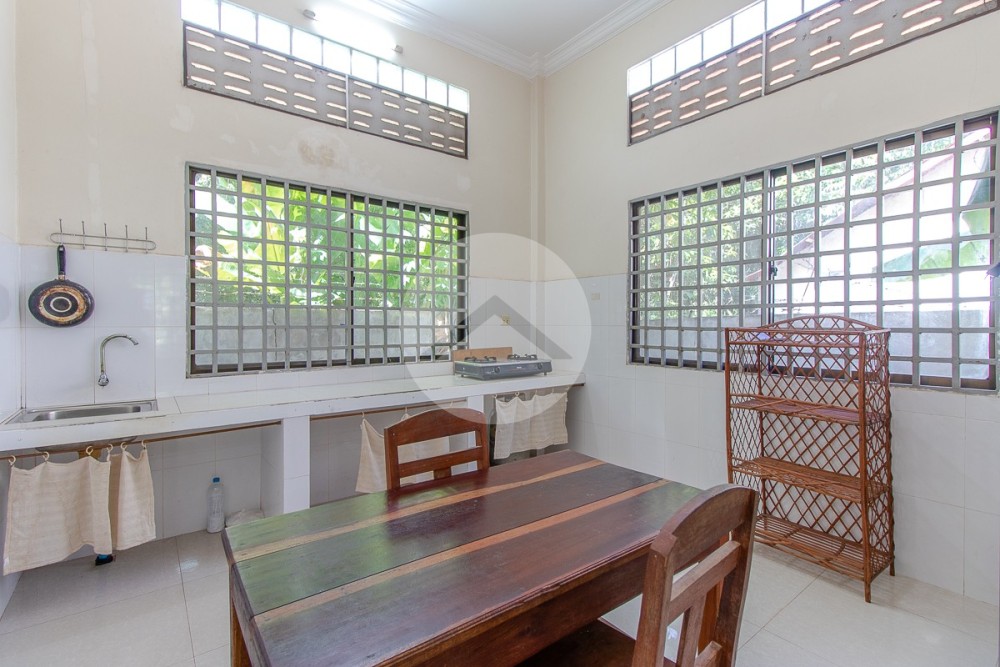 2 Bedroom House For Rent - Slor Kram, Siem Reap - Image 11