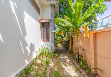 2 Bedroom Villa For Sale - Sala Kamreuk, Siem Reap thumbnail