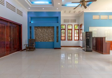 2 Bedroom Villa For Sale - Sala Kamreuk, Siem Reap thumbnail