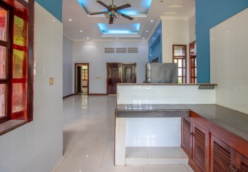 2 Bedroom Villa For Sale - Sala Kamreuk, Siem Reap thumbnail