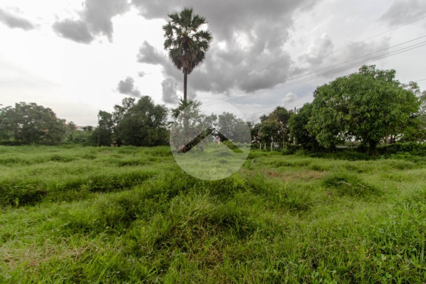 ដីលំនៅឋាន ៥៥០៦ ម៉ែត្រការ៉េ សម្រាប់លក់ -​ ស្វាយធំ, សៀមរាប