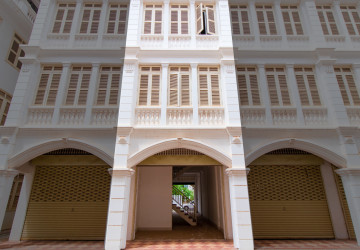 288 Sqm Shophouse For Rent - Sala Kamreuk, Siem Reap thumbnail