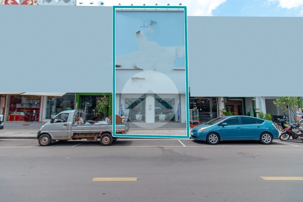 3 Bedroom Commercial Shophouse For Sale - Svay Dangkum, Siem Reap - Image 2