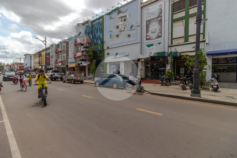 3 Bedroom Commercial Shophouse For Sale - Svay Dangkum, Siem Reap - Image 4