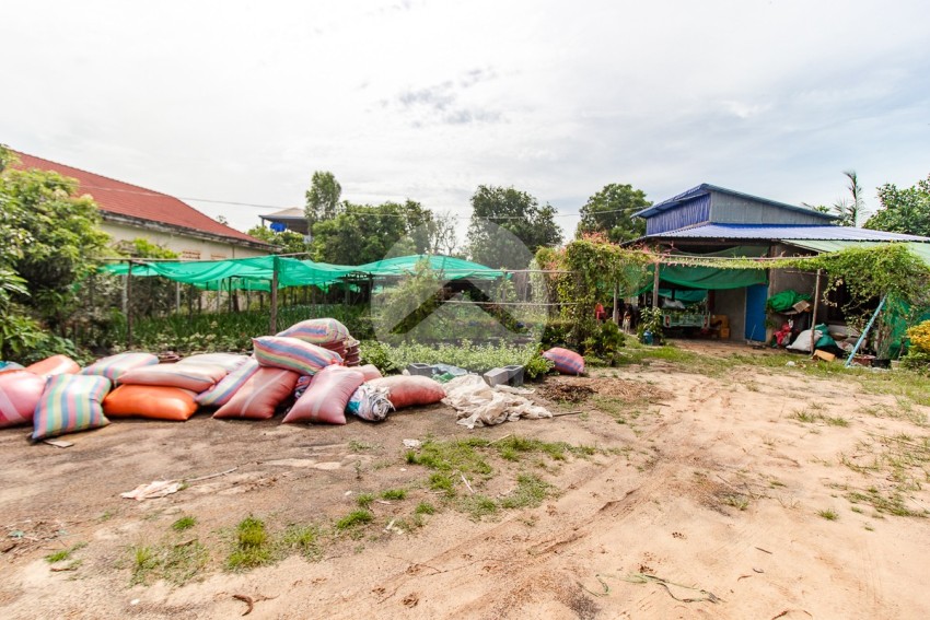 ដីលំនៅឋានទំហំ 78 ម៉ែត្រការ៉េ សម្រាប់លក់- ស្លក្រាម, ក្រុងសៀមរាប