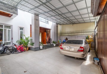 8 Bedroom Villa For Rent - Chroy Changvar, Phnom Penh thumbnail