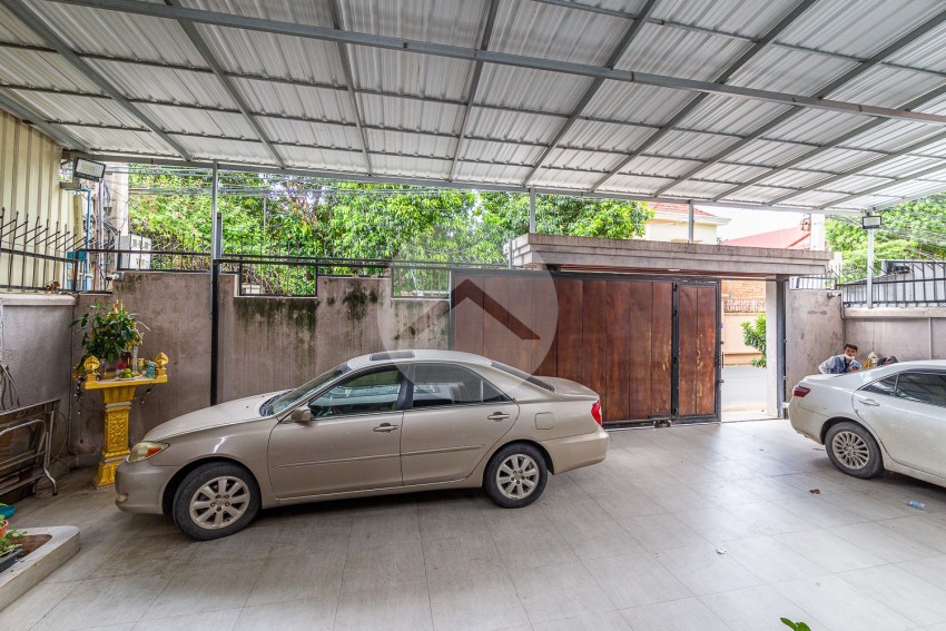 8 Bedroom Villa For Rent - Chroy Changvar, Phnom Penh