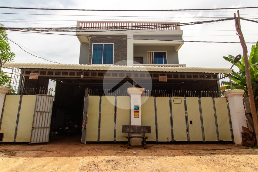 5 Bedroom House For Sale - Slor Kram, Siem Reap