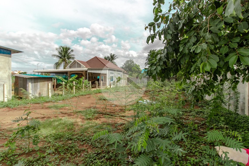 385 Sqm Land For Sale - Sala Kamreuk, Siem Reap