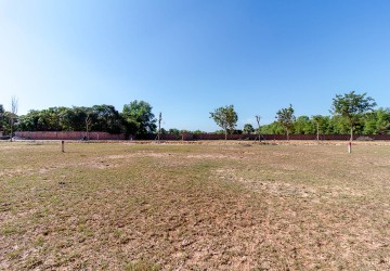 Land For Sale - Next to Golf Course, Svay Dangkum, Siem Reap thumbnail