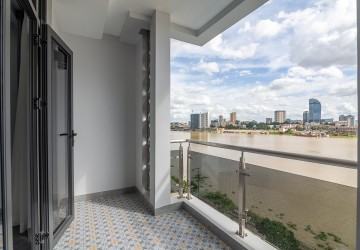 Studio Apartment For Rent - Chroy Changvar, Phnom Penh thumbnail