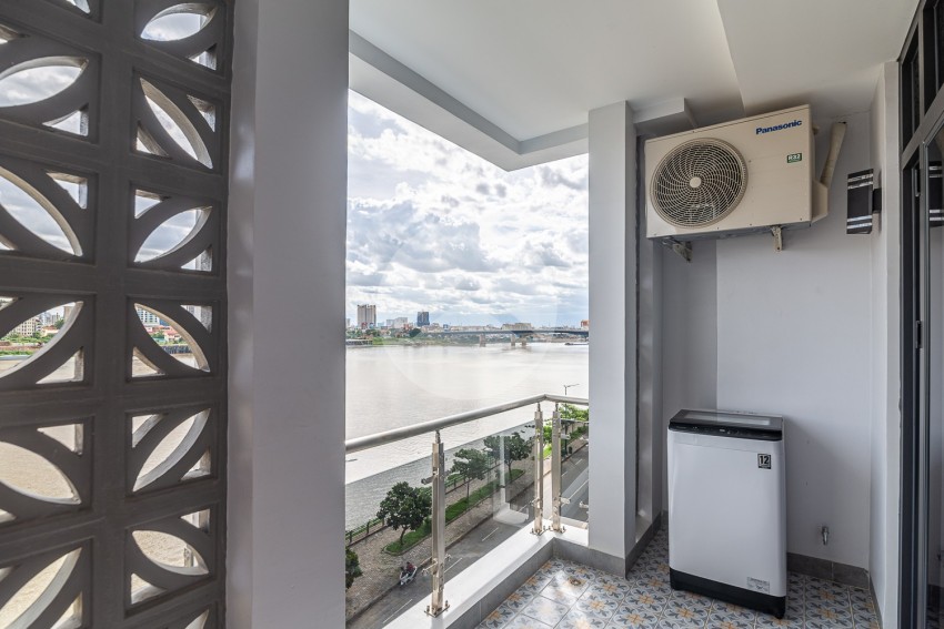 Studio Apartment For Rent - Chroy Changvar, Phnom Penh