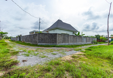 834 Sqm Land For Sale - Kandaek, Siem Reap thumbnail