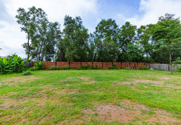 834 Sqm Land For Sale - Kandaek, Siem Reap thumbnail