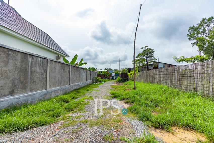 834 Sqm Land For Sale - Kandaek, Siem Reap
