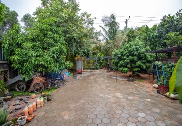 3 Bedroom Villa For Sale - Sala Kamreuk, Siem Reap thumbnail