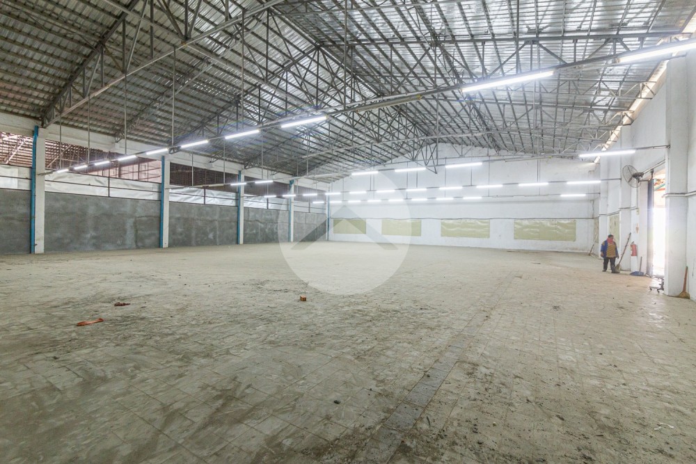 600 Sqm Warehouse Space For Rent - NR2, Phnom Penh