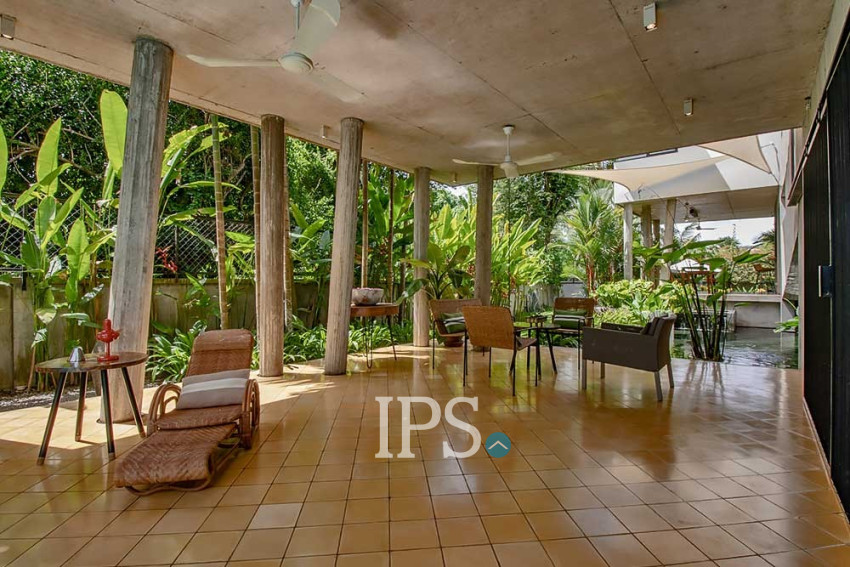 3 Bedroom Luxury Villa For Sale - Sala Kamreuk, Siem Reap