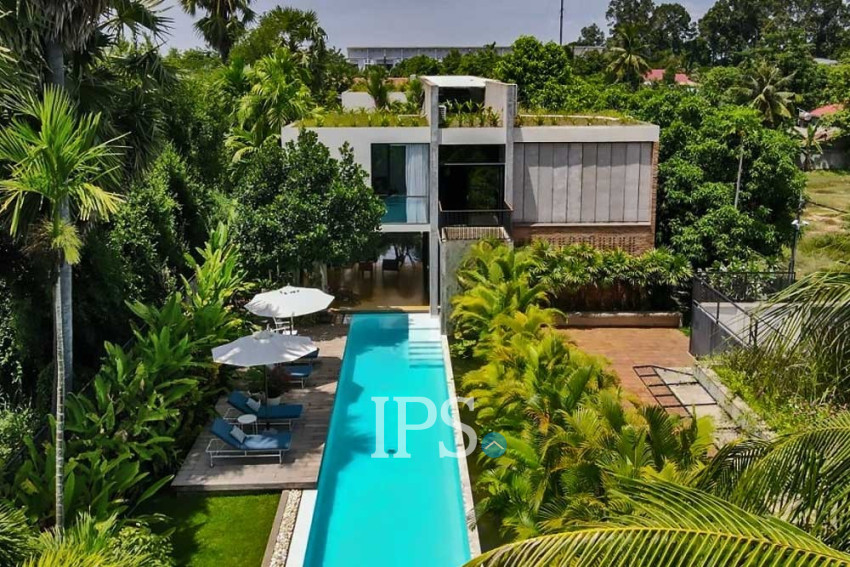 3 Bedroom Luxury Villa For Sale - Sala Kamreuk, Siem Reap