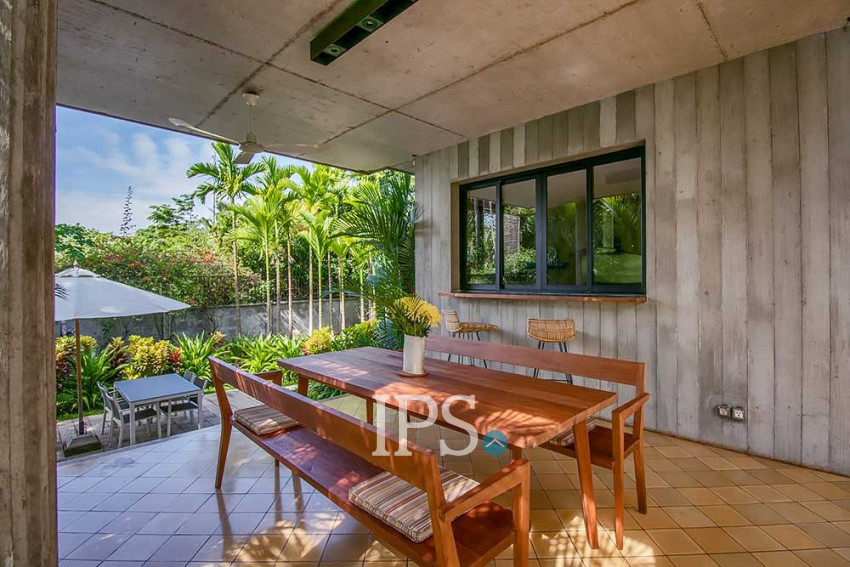 3 Bedroom Luxury Villa For Sale - Sala Kamreuk, Siem Reap