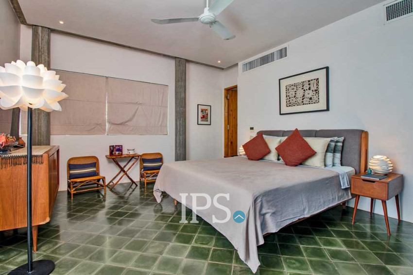 3 Bedroom Luxury Villa For Sale - Sala Kamreuk, Siem Reap