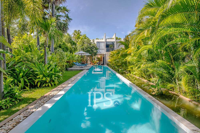 3 Bedroom Luxury Villa For Sale - Sala Kamreuk, Siem Reap