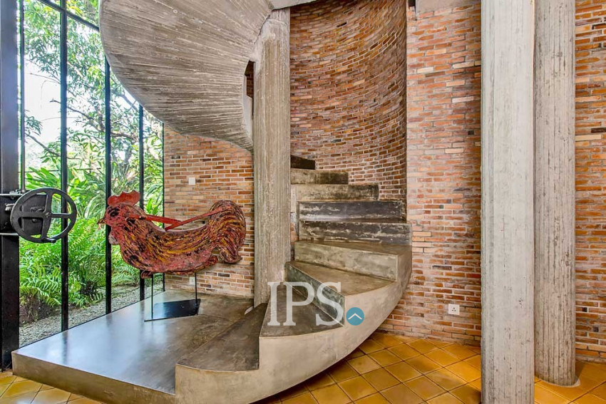 3 Bedroom Luxury Villa For Sale - Sala Kamreuk, Siem Reap