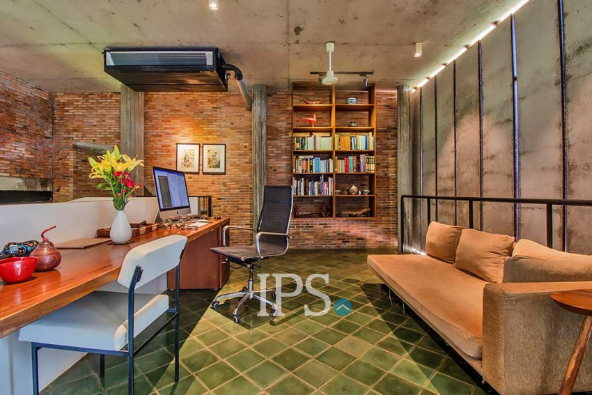 3 Bedroom Luxury Villa For Sale - Sala Kamreuk, Siem Reap