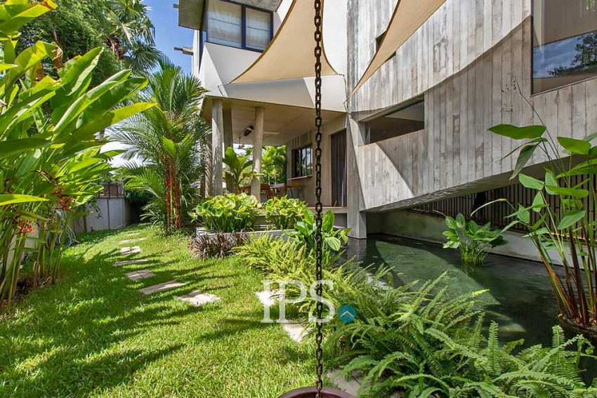3 Bedroom Luxury Villa For Sale - Sala Kamreuk, Siem Reap