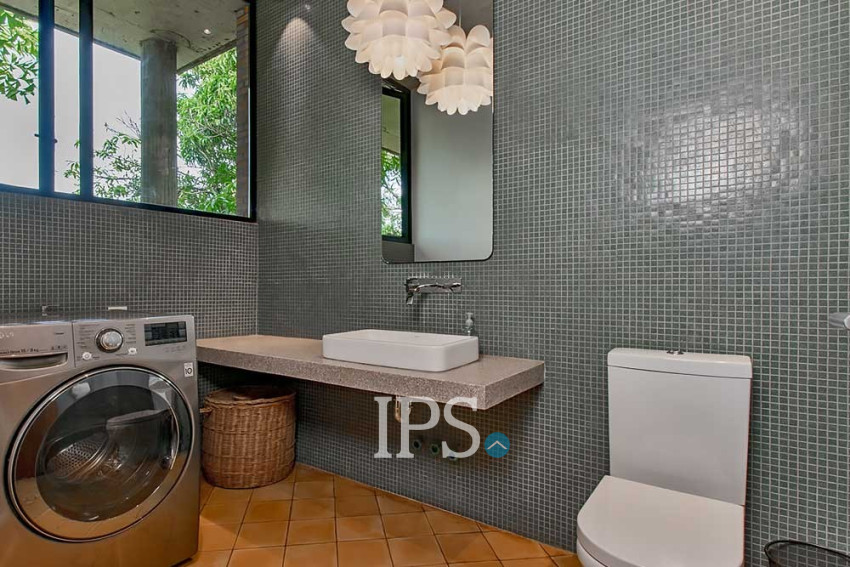 3 Bedroom Luxury Villa For Sale - Sala Kamreuk, Siem Reap