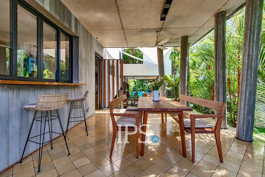 3 Bedroom Luxury Villa For Sale - Sala Kamreuk, Siem Reap