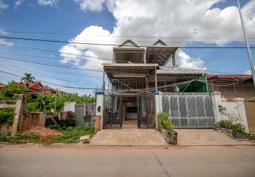 3 Bedroom House For Rent - Slor Kram, Siem Reap thumbnail