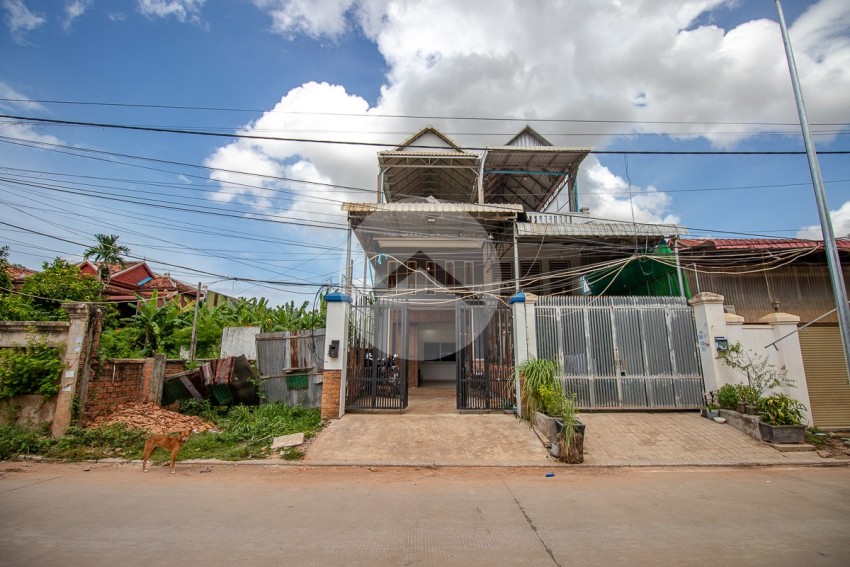 3 Bedroom House For Rent - Slor Kram, Siem Reap