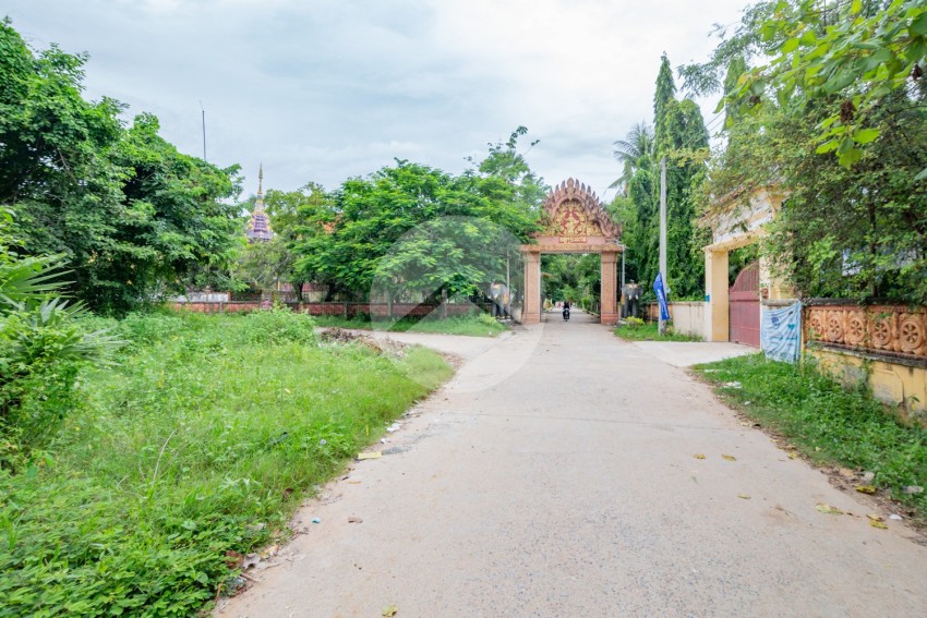 1.8 Hectare Land For Sale - Kandal Stueng, Kandal Province