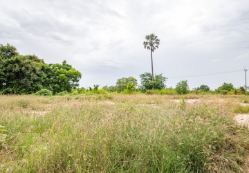 1.8 Hectare Land For Sale - Kandal Stueng, Kandal Province thumbnail