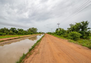 1.8 Hectare Land For Sale - Kandal Stueng, Kandal Province thumbnail