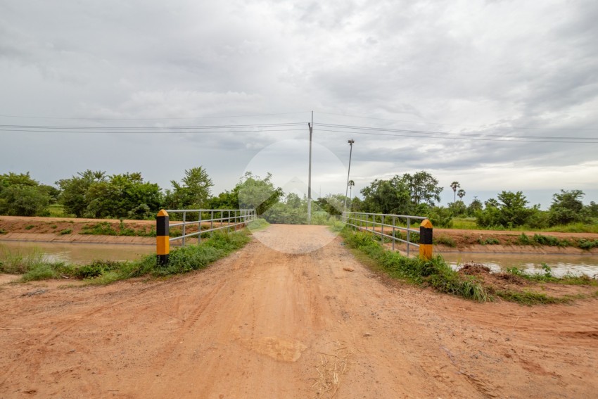 1.8 Hectare Land For Sale - Kandal Stueng, Kandal Province