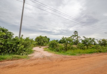 1.8 Hectare Land For Sale - Kandal Stueng, Kandal Province thumbnail