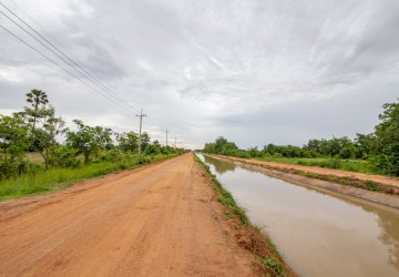 1.8 Hectare Land For Sale - Kandal Stueng, Kandal Province thumbnail